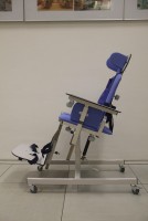 Учебное место учащегося с нарушением ОДА (р. гр. 0,90-1,15 м, столешница из фанеры) - fgospostavki.ru - Владимир